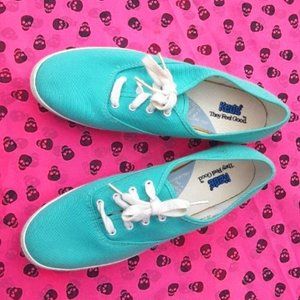 Vintage aqua Keds